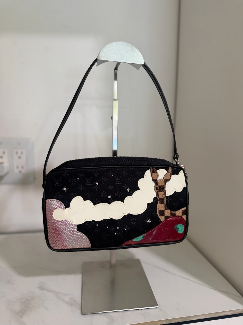 Louis Vuitton Pochette Shoulder Bag Limited Limited Edition